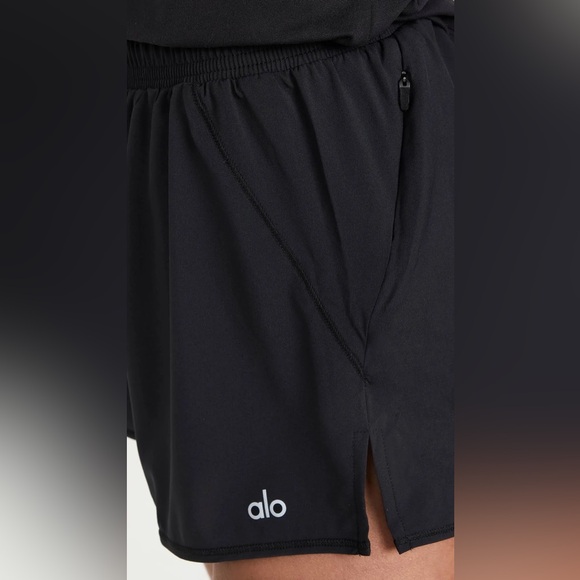 ALO Yoga Women's Athletic Black Shorts Size Medium - Picture 2 of 8
